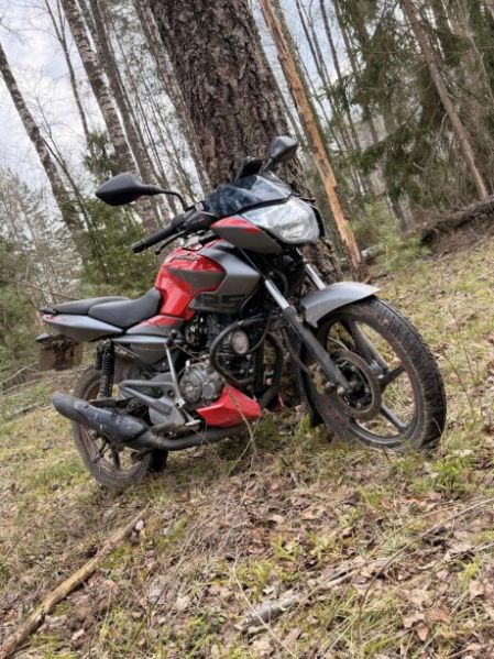 BAJAJ Pulsar, 2024 г.