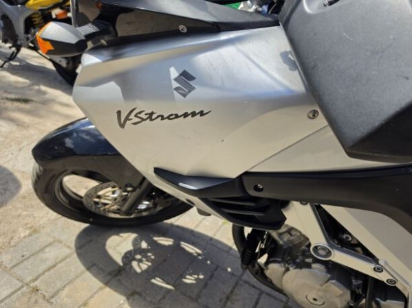 Suzuki DL, 2004 г.