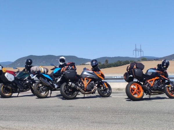 KTM 1290 super duke gt, 2023 г.