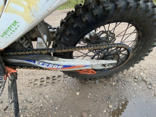Ataki EF250 EF250r, 2023 г.