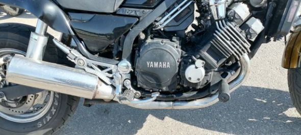 Yamaha FZ x750, 1990 г.