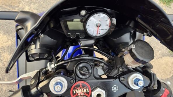 Yamaha YZF R6, 2004 г.