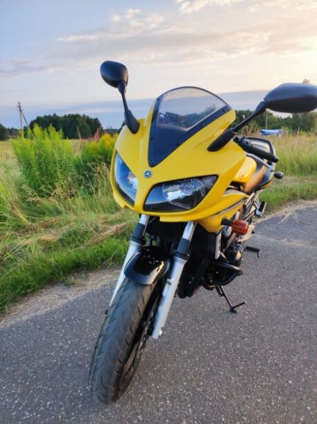 Yamaha FZS, 2002 г.