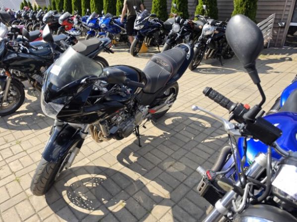 Honda CB Hornet, 2000 г.
