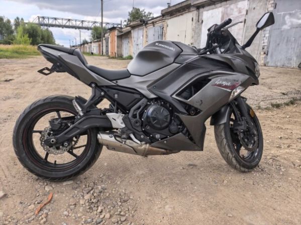  EX 650n