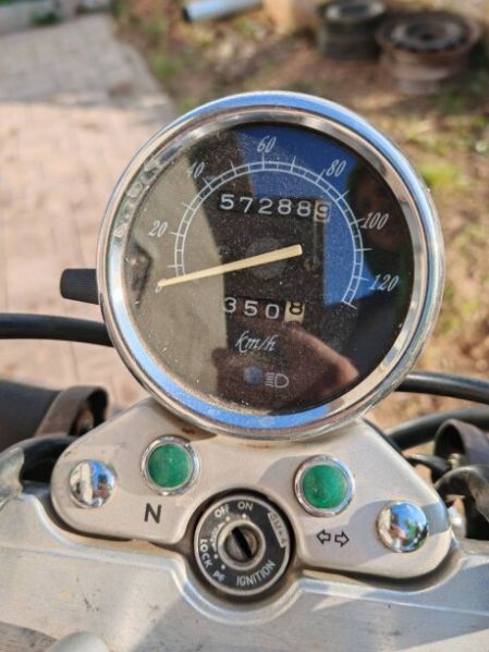 Suzuki GZ, 1998 г.