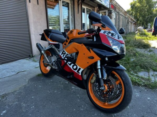 Honda CBR 929RR, 2000 г.