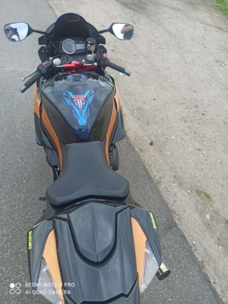 Suzuki GSX-R Спортбайк, 2012 г.