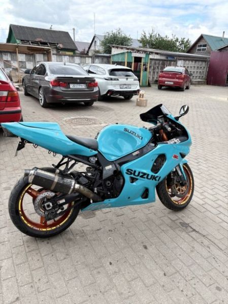 Suzuki GSX-R, 2000 г.