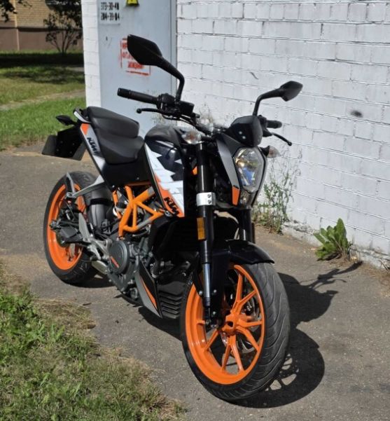 KTM 390, 2015 г.