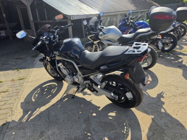 Yamaha FZS 1000, 2002 г.