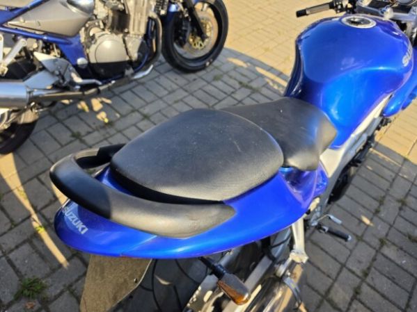 Suzuki SV, 2001 г.