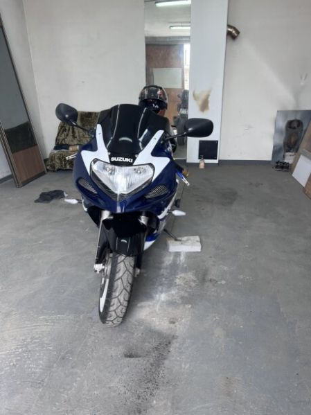 Suzuki GSX-R 600, 2002 г.