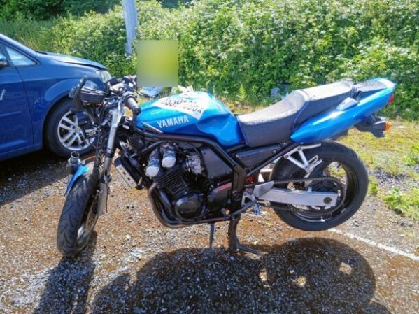 Yamaha FZS, 1999 г.