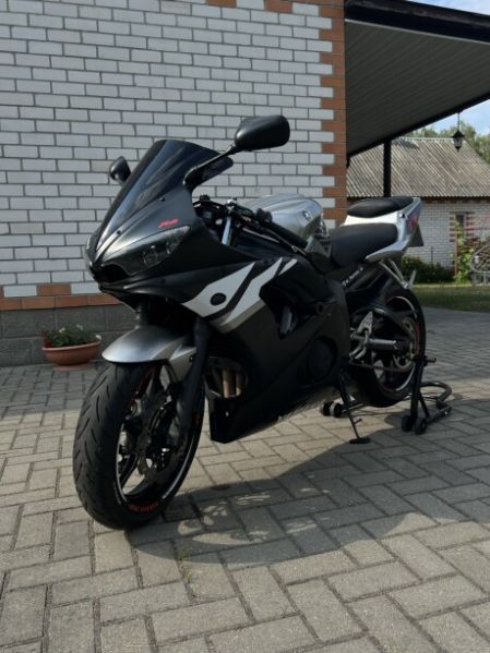 Yamaha YZF R6, 2003 г.