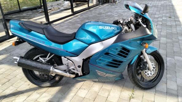 Suzuki RF, 1996 г.