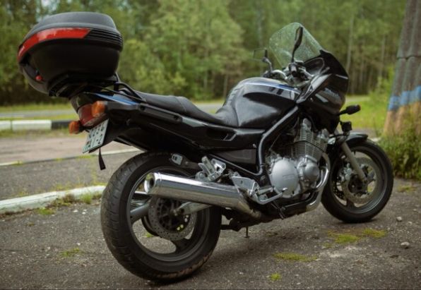 Yamaha XJ Diversion, 1995 г.