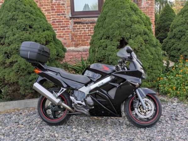 Honda VFR, 1999 г.