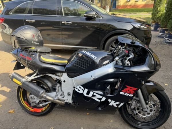 Suzuki GSX-R, 1999 г.