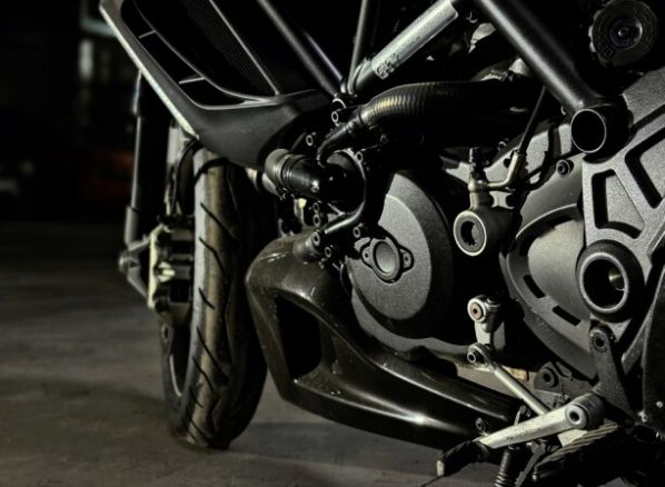 Ducati Diavel Carbon, 2011 г.