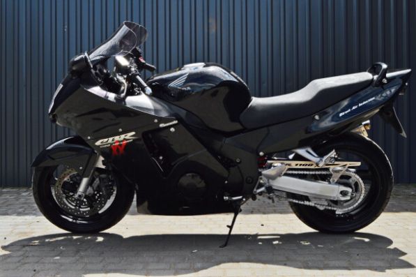 Honda CBR 1100XX Дрозд, 1997 г.