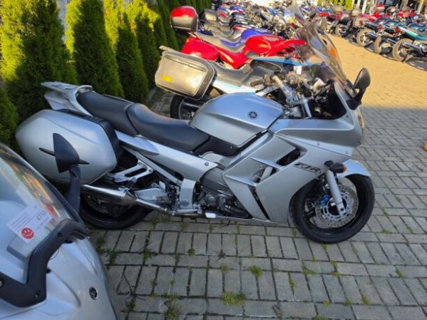 Yamaha FJR, 2002 г.