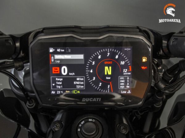 Ducati Diavel V4, 2023 г.