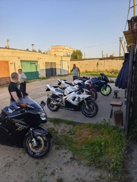 Yamaha YZF, 2000 г.