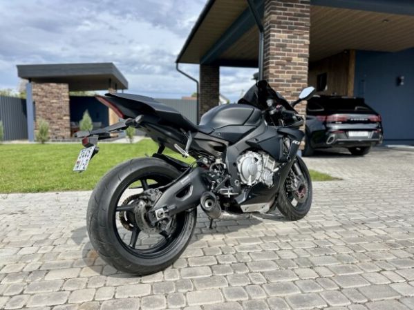 Yamaha YZF R1 S, 2015 г.