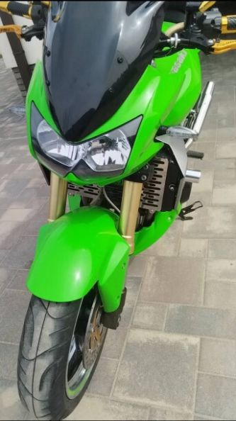 Kawasaki Z ZR1000, 2005 г.