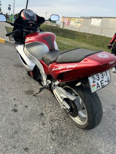 Yamaha YZF, 1996 г.