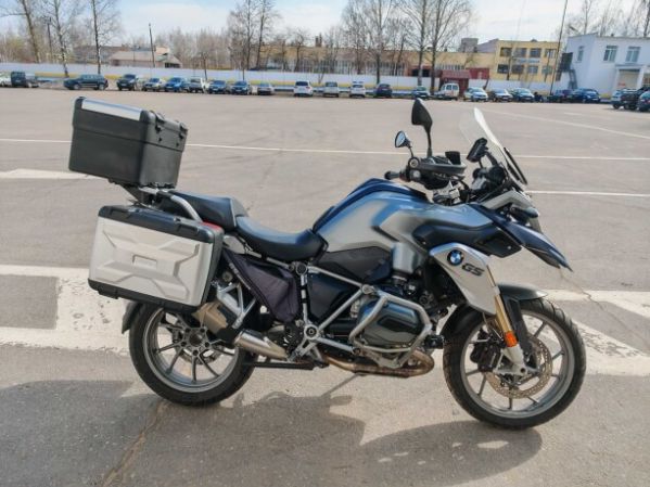 BMW R, 2015 г.