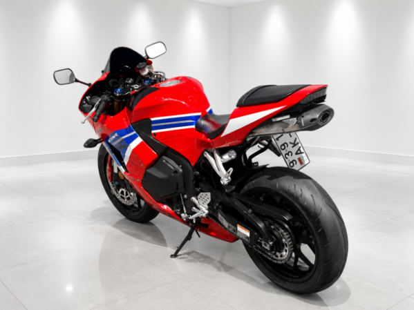 Honda CBR 600 RR, 2023 г.