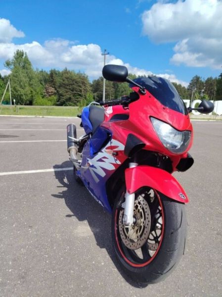 Honda CBR f4, 1999 г.
