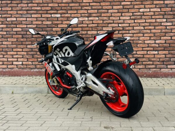 Aprilia Tuono V4 1100 FACTORY, 2016 г.