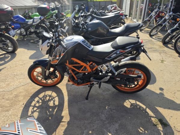 KTM 390, 2017 г.