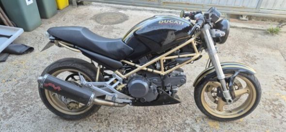 Ducati Monster 600, 2000 г.