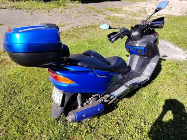 Suzuki Burgman AN125, 2002 г.