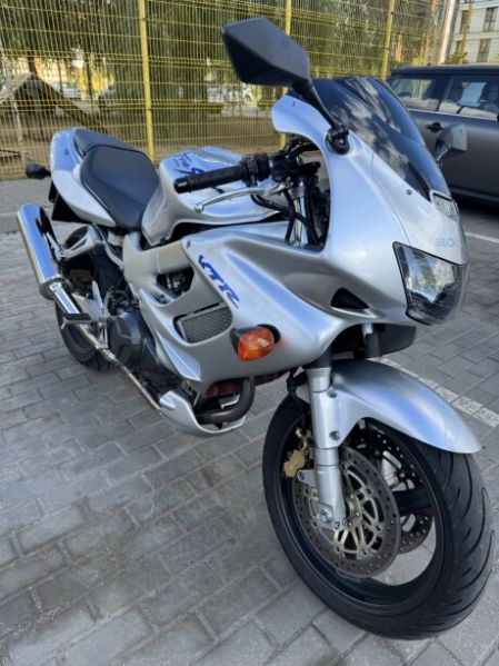 Honda VTR 1000f, 1999 г.