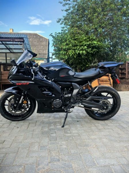 Yamaha YZF R7, 2025 г.