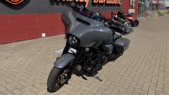 Harley-Davidson Street Glide FLHXST, 2022 г.