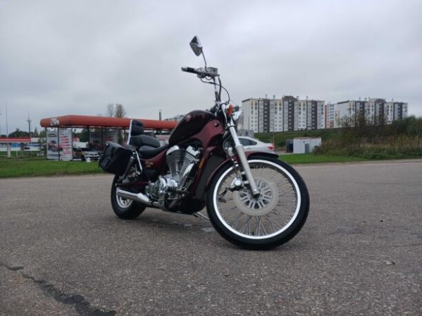Suzuki Intruder VS800, 1995 г.