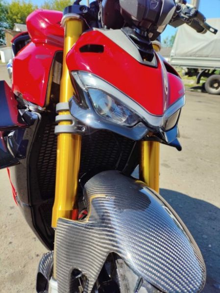 Ducati Streetfighter V4s, 2021 г.