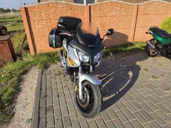 Honda CBF, 2004 г.