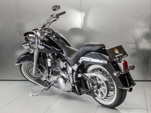 Harley-Davidson Softail Deluxe FLSTNI, 2006 г.