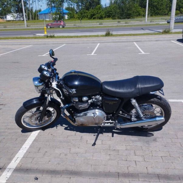 Triumph Thruxton, 2012 г.