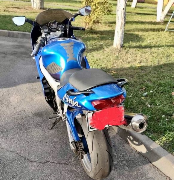 Kawasaki ZXR, 1999 г.