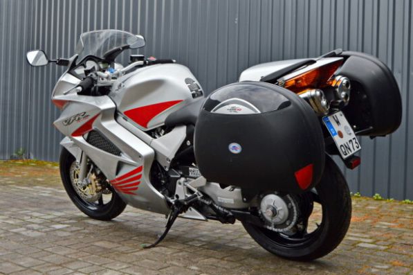 Honda VFR 800 Vtec c ABS, 2002 г.
