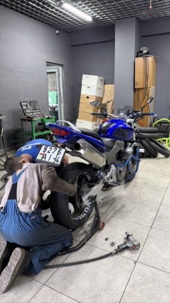 Honda CB стрит, 2003 г.