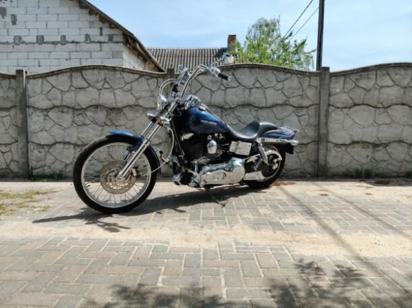 Harley-Davidson Dyna FXDWG, 2005 г.